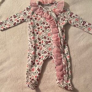 Baby Essentials Floral Ruffle Footie